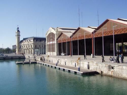 Apartamento Con Vistas A La Marina Real