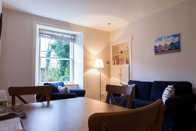 1 Bedroom Apartment Near New Town