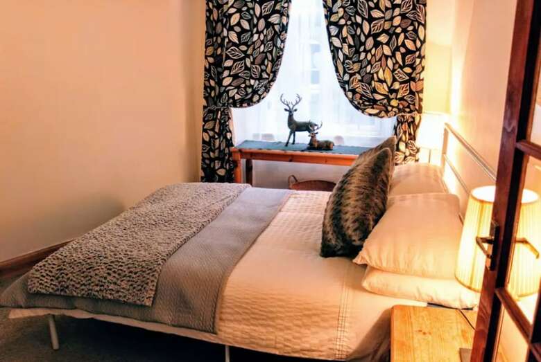 1 Bedroom Apartment Near The Old Town