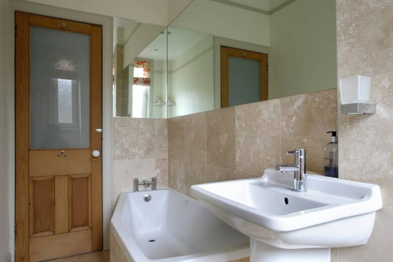 Apartamentos 1 Bedroom Flat Near City Centre