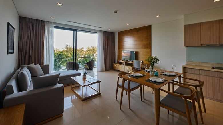 Vacation Homes Ocean Apartment