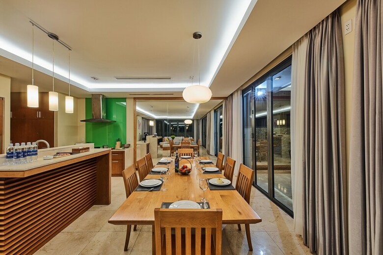 Vacation Homes Pool Villa
