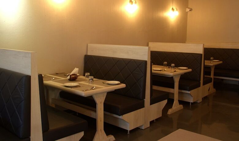 Srujan Hotels 22 Suites