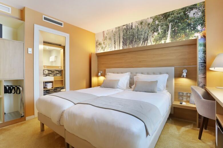 Les Jardins De Mademoiselle Hotel & Spa