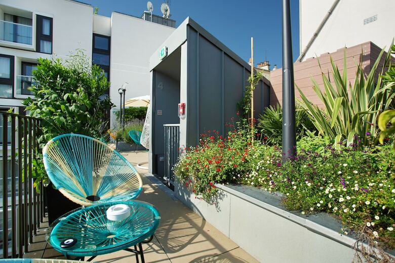 Les Jardins De Mademoiselle Hotel & Spa