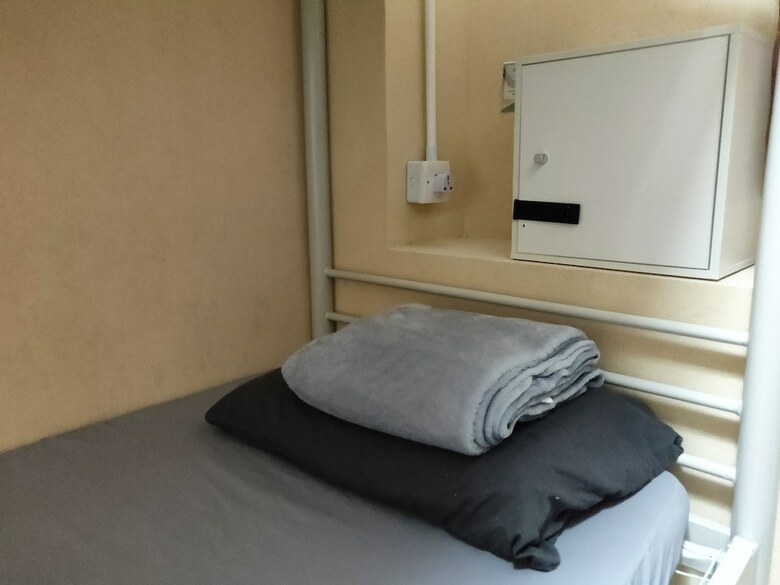 Hostal Smart Hotel - Hostel