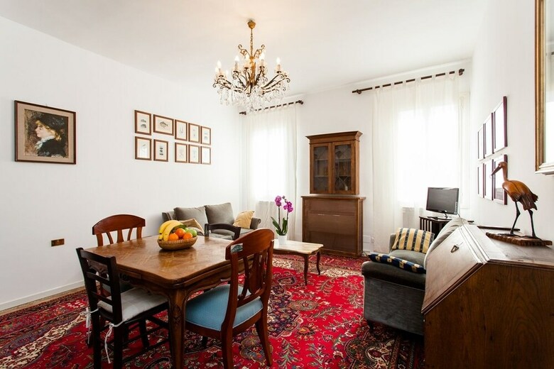 Prince Apartments
