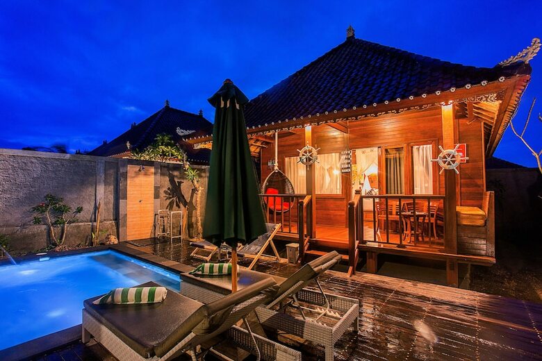 Bed & Breakfast Sunset Garden Nusa Lembongan