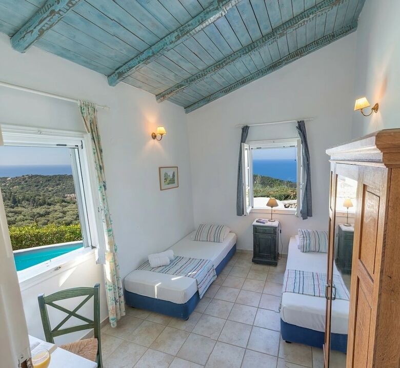 Agios Nikitas Villas