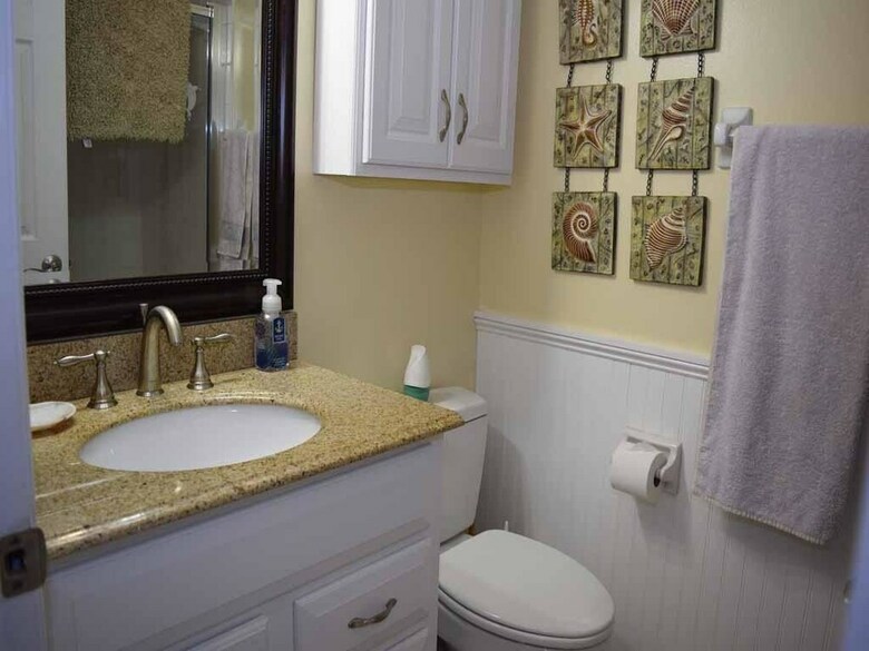 Waters Edge 102 N