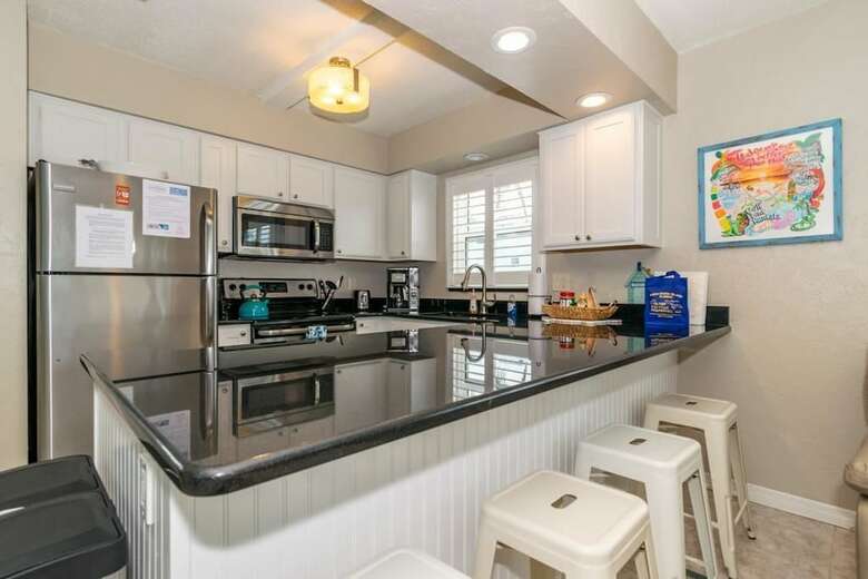 Am Beach Place Unit 3