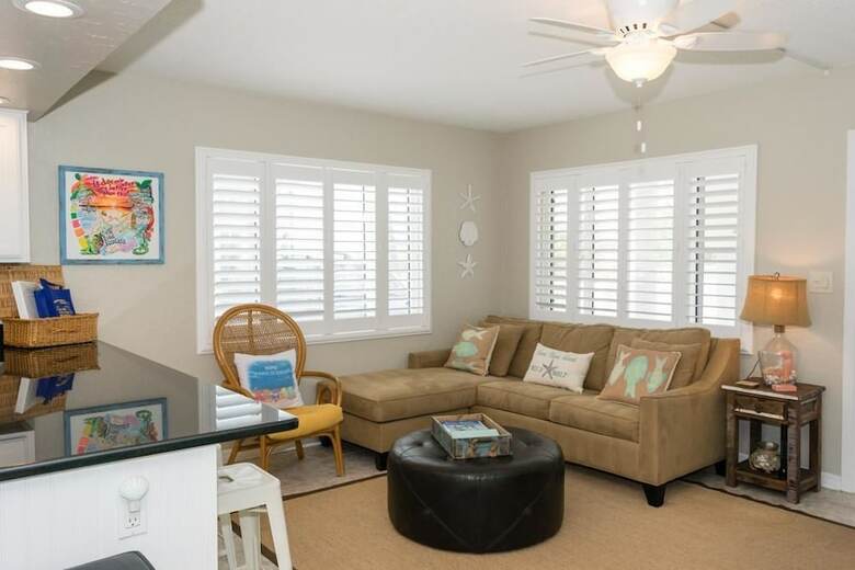 Am Beach Place Unit 3