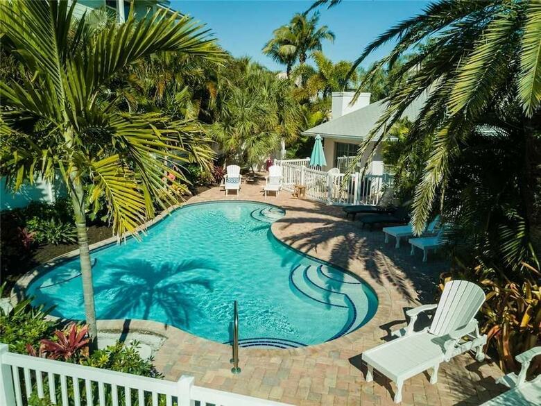 Anna Cabana Resort