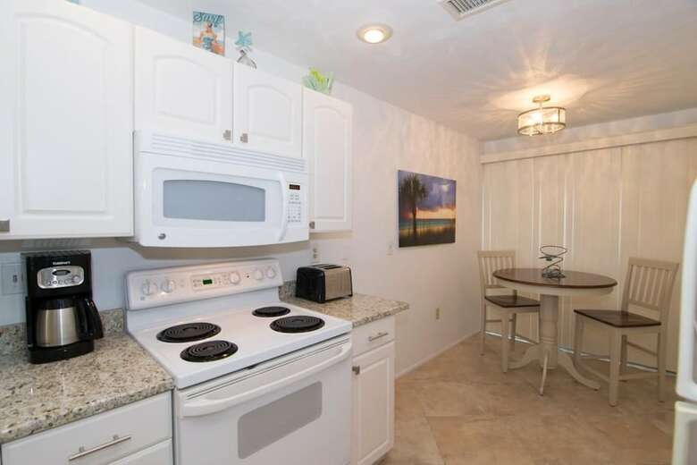 Sunbow Bay 308
