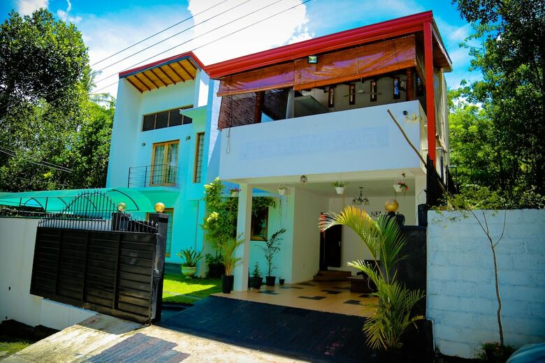 Hotel Nelinsa Kandy