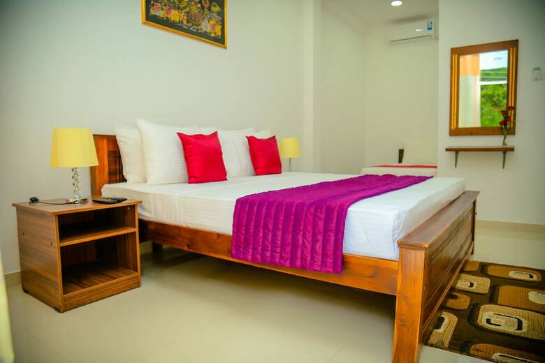 Hotel Nelinsa Kandy