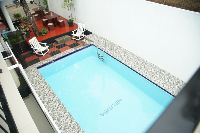 Hotel Nelinsa Kandy