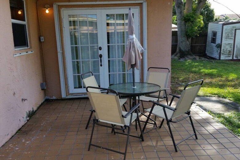 Beautiful Lakeview Sunsets Resort - 3br
