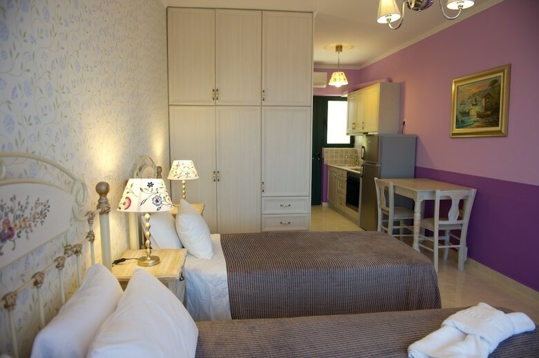Aparthotel Kastro Maistro