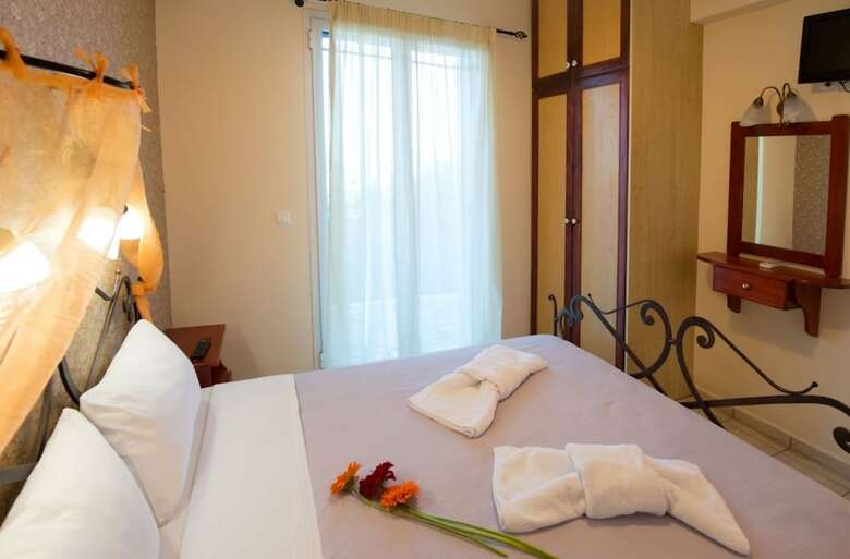 Aparthotel Kastro Maistro
