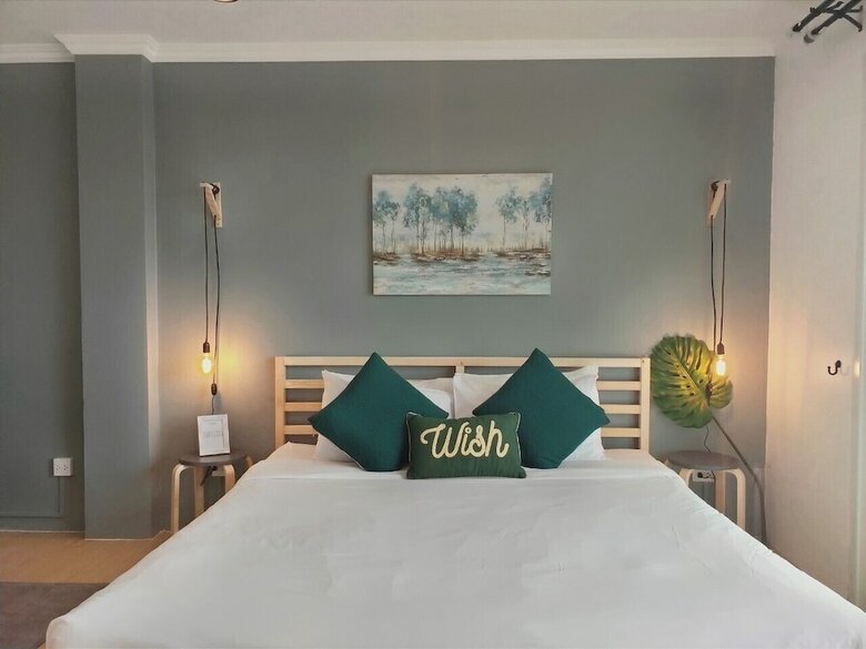 Hotel Thira House