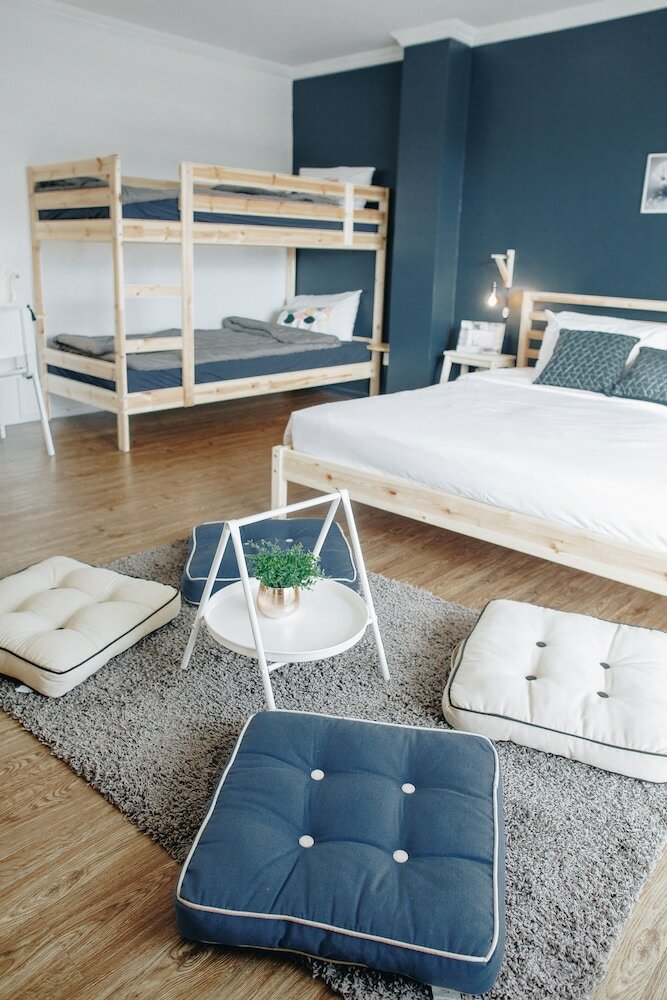 Hotel Thira House