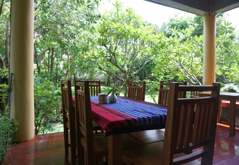Hotel Auangkham Resort