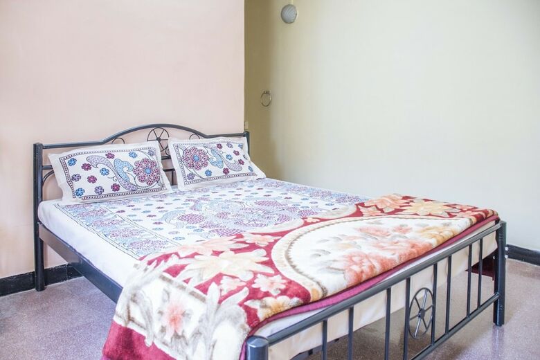 Hotel Guesthouser 3 Bhk Bungalow 6808