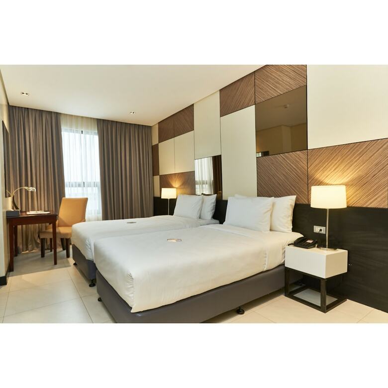 Summit Hotel Tacloban