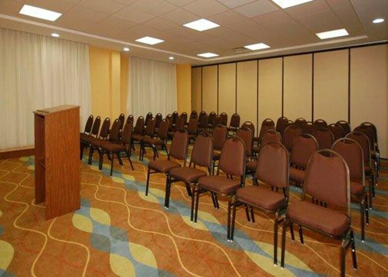 Hotel Comfort Suites Augusta Riverwatch
