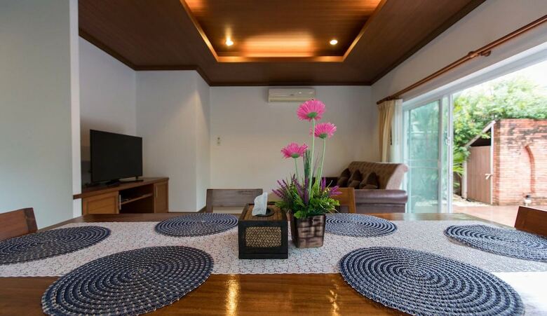 Baanmanchusa Thai Villa