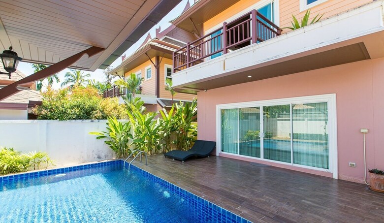 Baanmanchusa Thai Villa