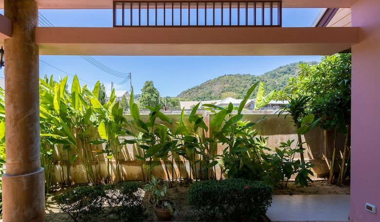 Baanmanchusa Thai Villa