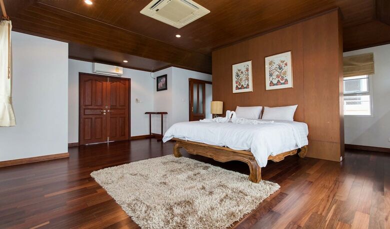 Baanmanchusa Thai Villa
