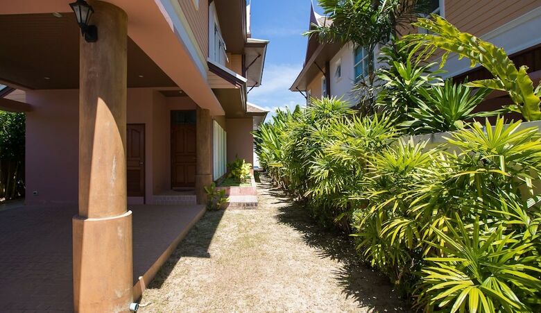 Baanmanchusa Thai Villa