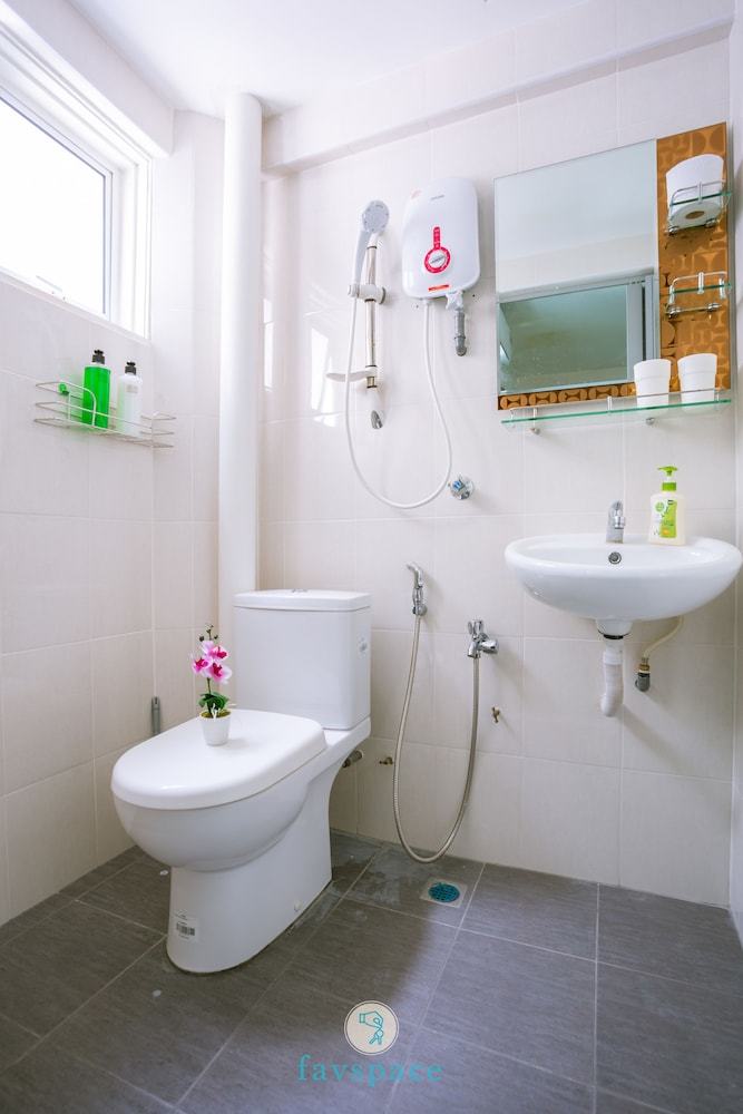 Apartamentos Grandeur Tower Pandan Indah Kl