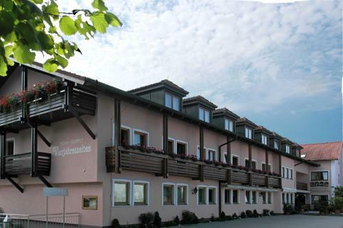 Hostal Hotel Vierjahreszeiten