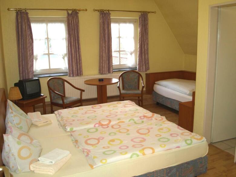 Hostal Hotel Auerhahn
