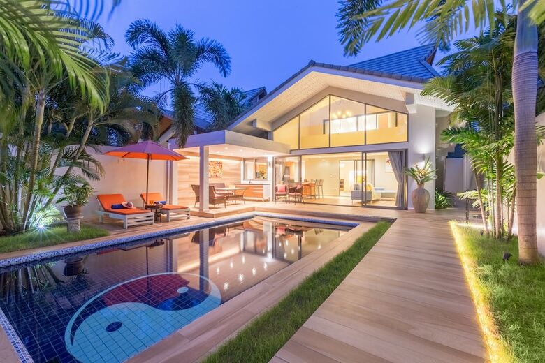 2 Bedrooms Villa Aperol