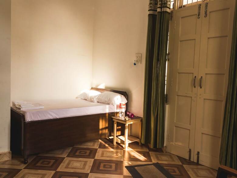 Oyo 12394 Home Scenic 3bhk Khanyara Ground