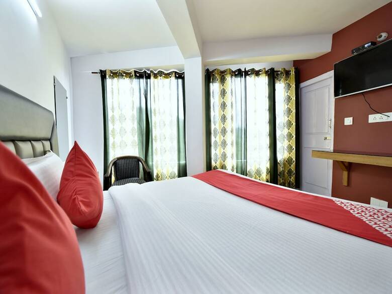 Oyo 12023 Hotel Jasmine