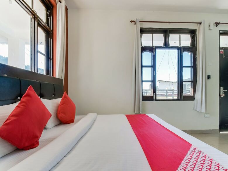 Hotel Oyo 12442 Twilight Guest House
