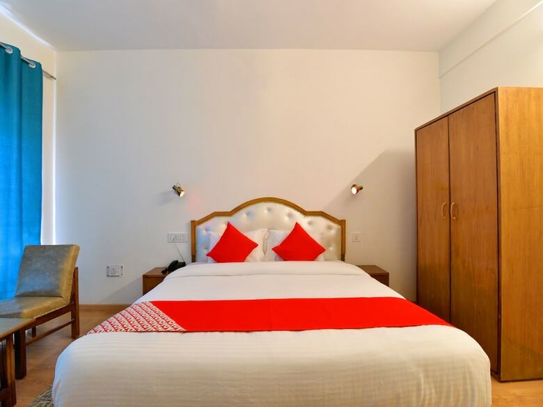 Oyo 12506 Zara Resorts And Hotels