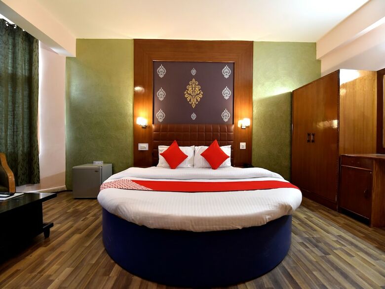 Hotel Oyo 12364 Nishita Resorts