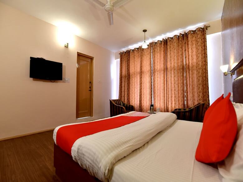 Hotel Oyo 12364 Nishita Resorts