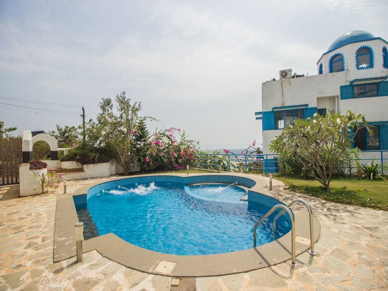 Hotel Oyo 11900 Home Exotic 3bhk Bambolim