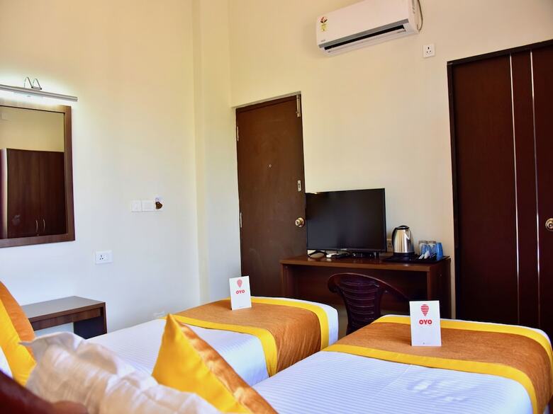 Hotel Oyo 11950 Relax Holiday Home