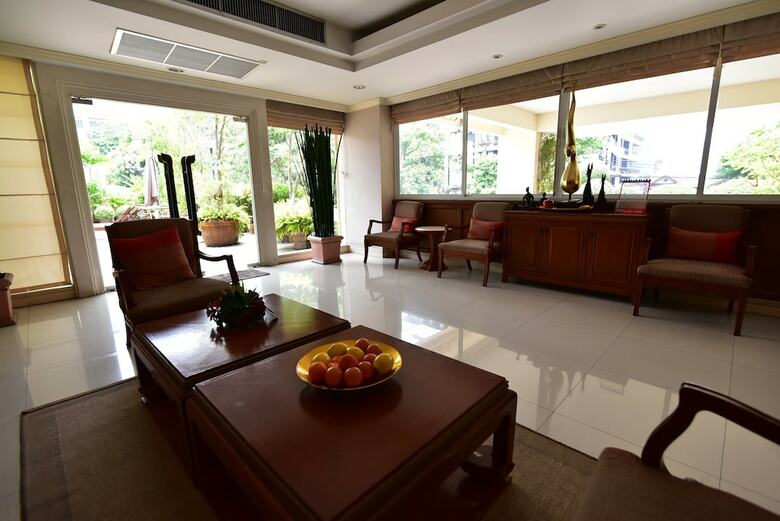 Antique Palace Apartment