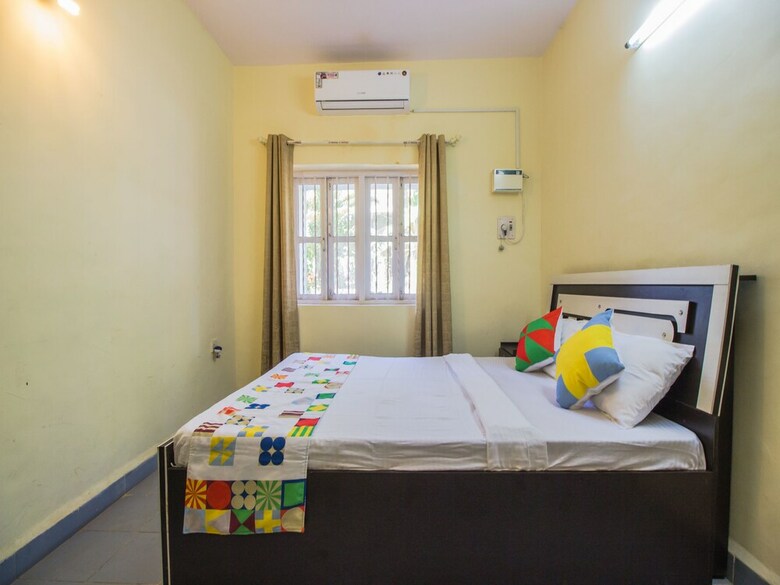Hotel Oyo 12198 Home 2bhk Calangute Beach