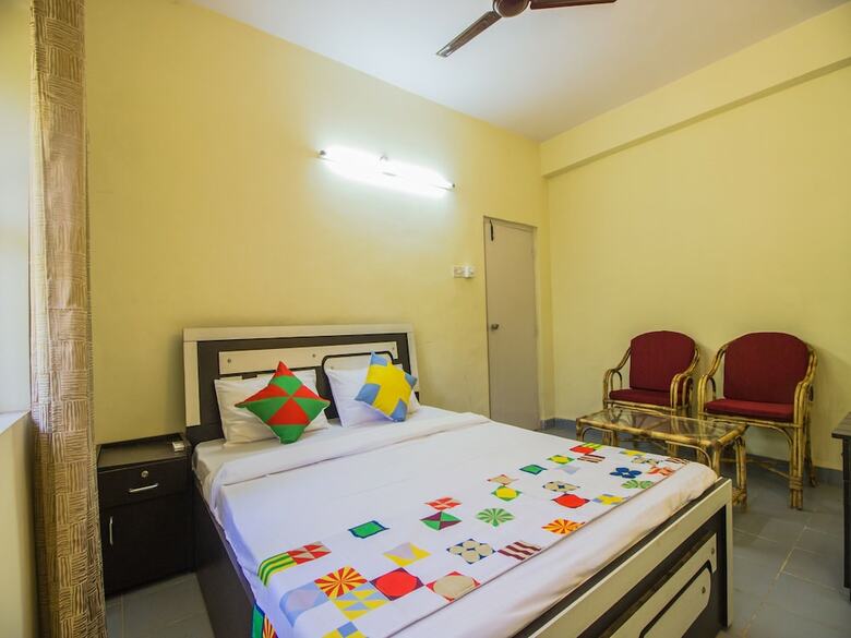 Hotel Oyo 12198 Home 2bhk Calangute Beach